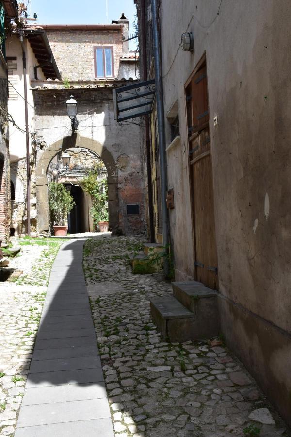 Il Cortile Del Castello Hotel Capena Exterior foto